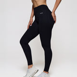 Legíny Contour - Black